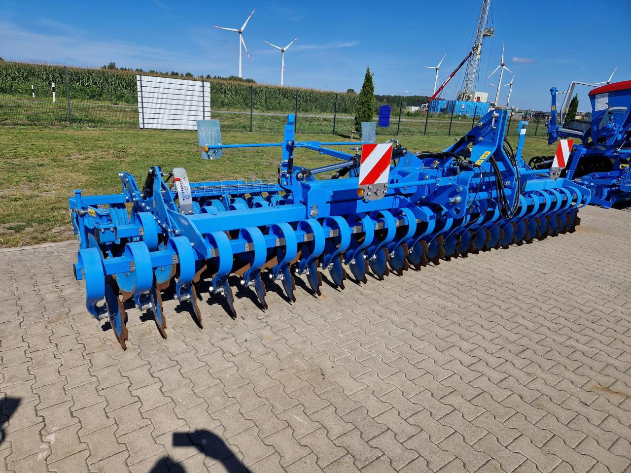 Lemken Heliodor 9/600 K - Дисковая борона: фото 1 Lemken Heliodor 9/600 K - Дисковая борона: фото 1