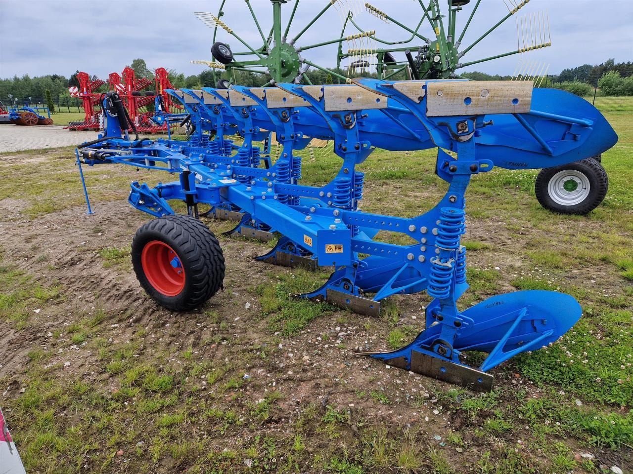 Lemken Juwel 8 M X 5+1 - Плуг: фото 4 Lemken Juwel 8 M X 5+1 - Плуг: фото 4