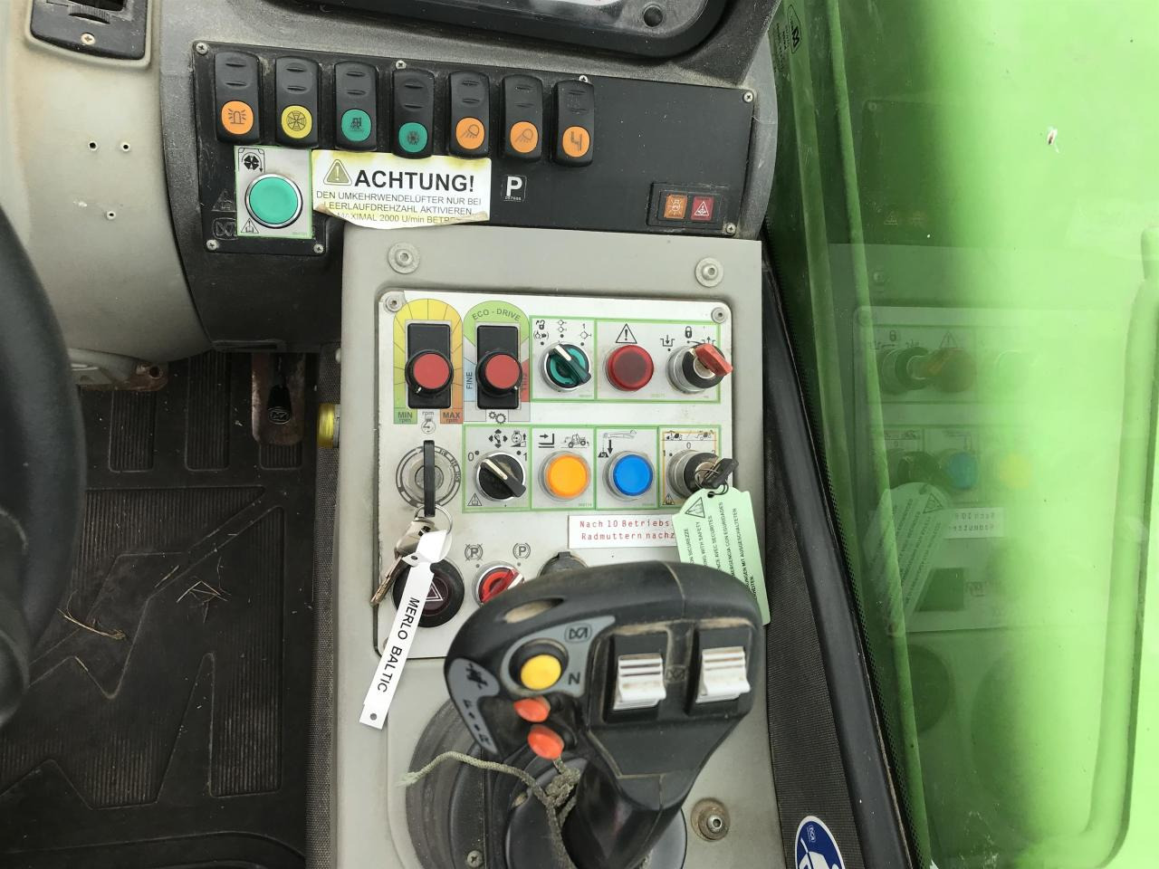 Телескопический погрузчик Merlo P55.9CS: фото 9