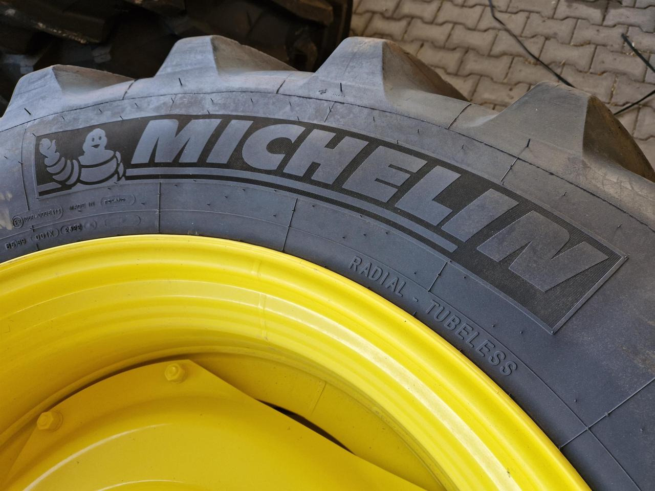 Michelin 480/70R38 - Шина для Сельскохозяйственной техники: фото 3 Michelin 480/70R38 - Шина для Сельскохозяйственной техники: фото 3