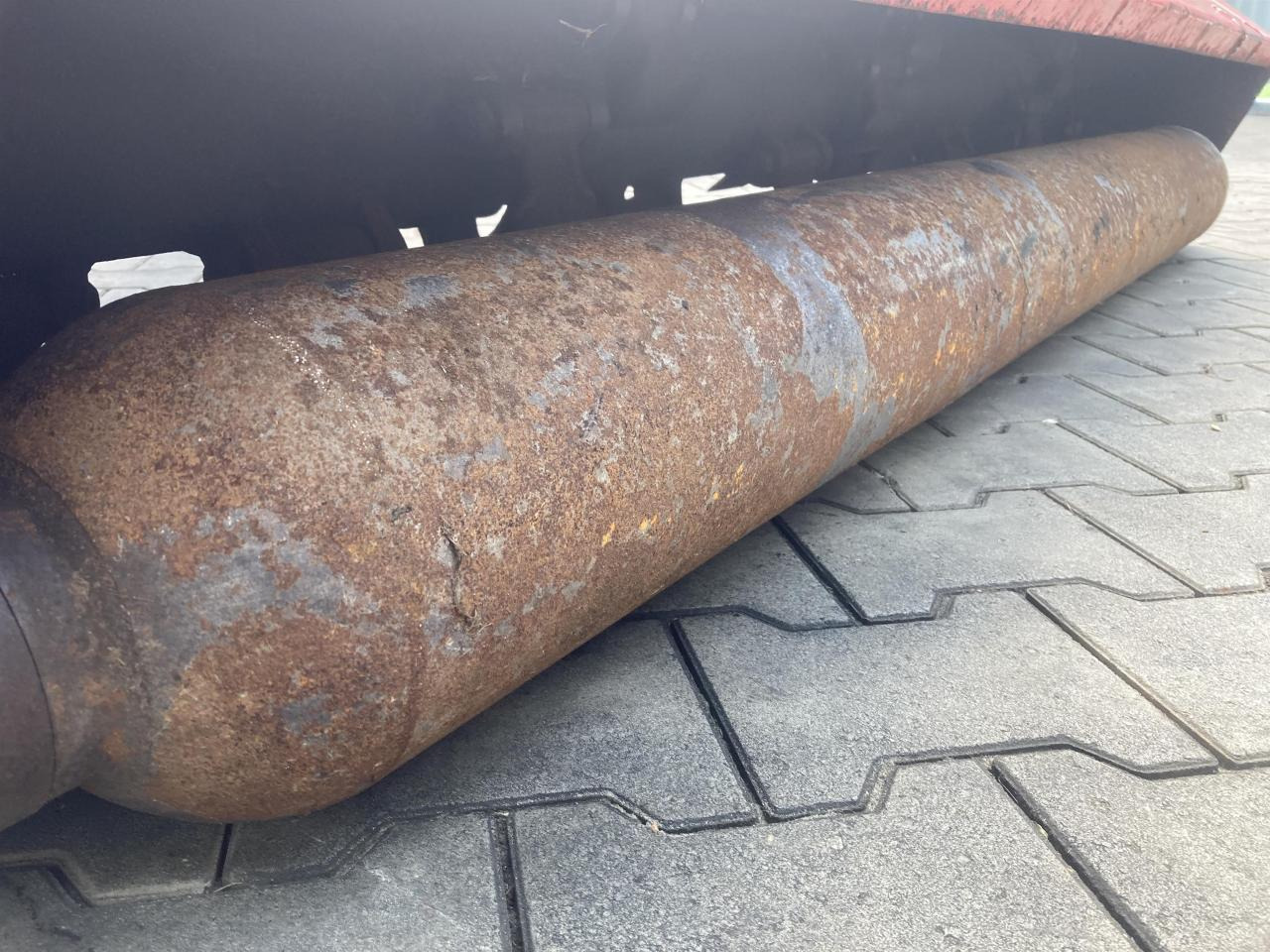 ROAD VL200 - Косилка-измельчитель: фото 5 ROAD VL200 - Косилка-измельчитель: фото 5