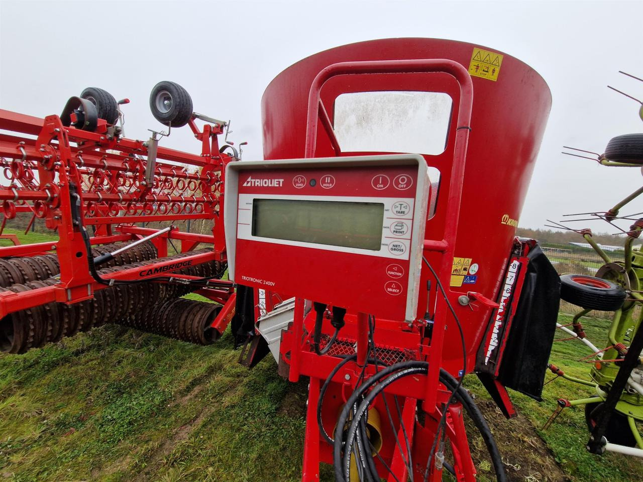 Trioliet Solomix 1-1000 ZK - Кормораздатчик: фото 3 Trioliet Solomix 1-1000 ZK - Кормораздатчик: фото 3