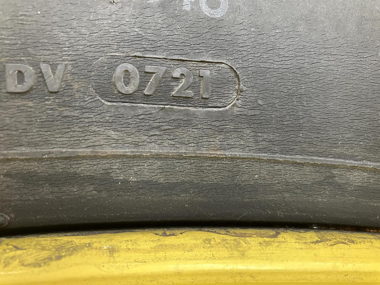 Vredestein 650/65R42 - Шина для Сельскохозяйственной техники: фото 4 Vredestein 650/65R42 - Шина для Сельскохозяйственной техники: фото 4