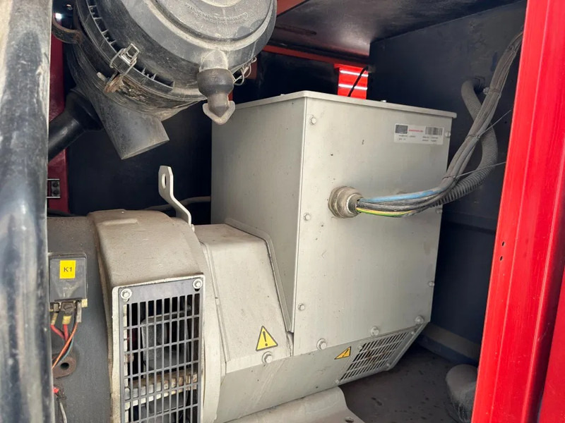 Электрогенератор Atlas-Copco QAS 60 Perkins Stamford 60 kVA Silent Rental generatorset: фото 15