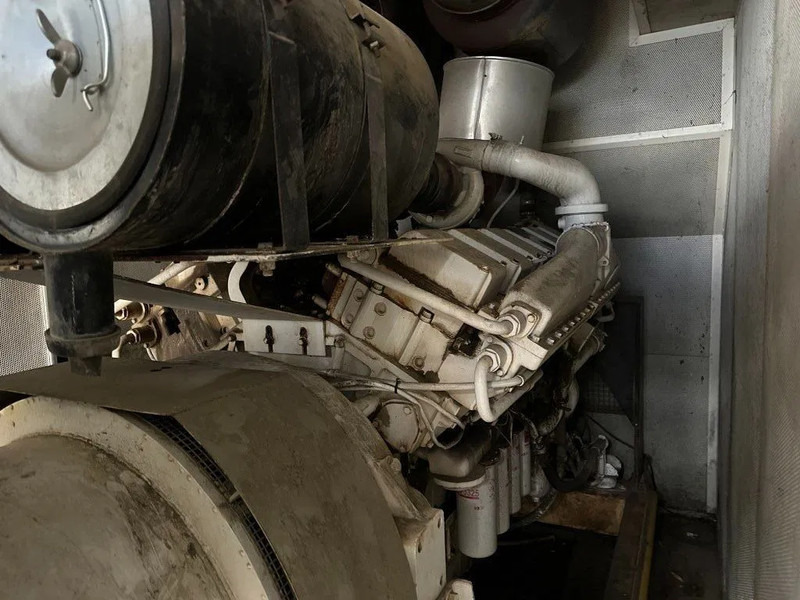 Электрогенератор Cummins KTA 38 G5 Leroy Somer 1000 kVA Silent generatorset in container: фото 15 Электрогенератор Cummins KTA 38 G5 Leroy Somer 1000 kVA Silent generatorset in container: фото 15