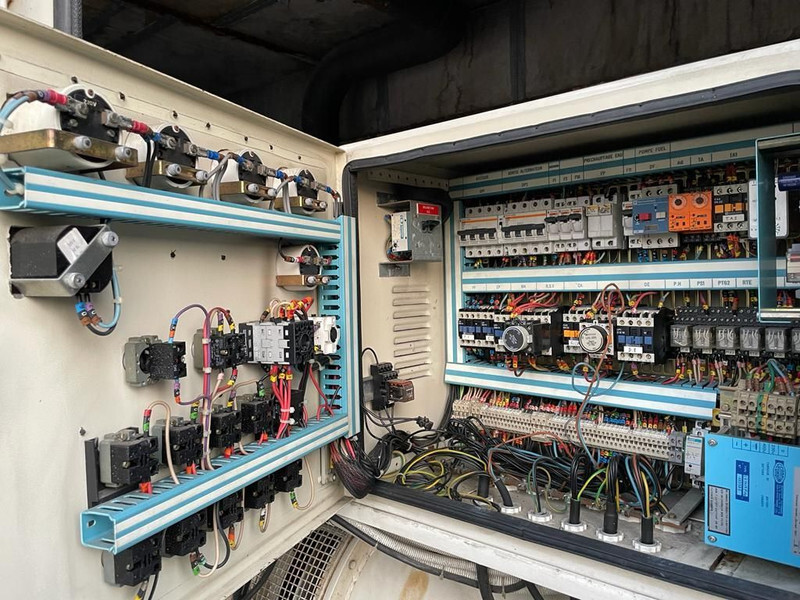 Электрогенератор Detroit Leroy Somer 500 kVA Silent generatorset: фото 13
