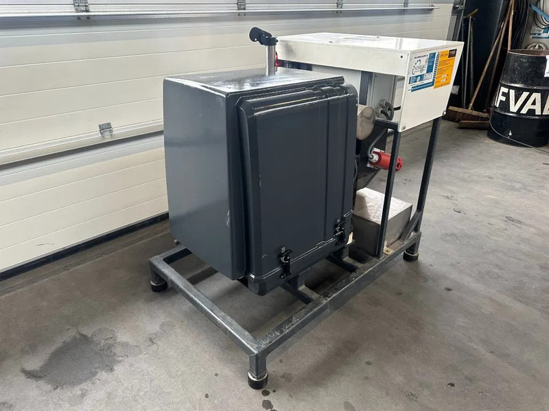 Deutz F2L 1011 Stamford 11 kVA generatorset - Электрогенератор: фото 4 Deutz F2L 1011 Stamford 11 kVA generatorset - Электрогенератор: фото 4