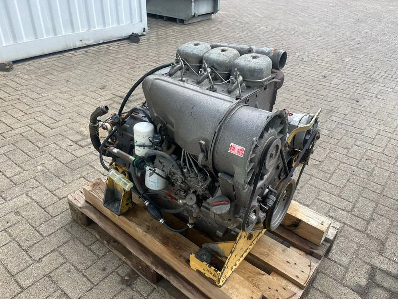 Двигатель для Погрузочно-разгрузочной техники Deutz F3L 912 Motor 3 cilinder 38 kW 52 PK Diesel Motor: фото 5