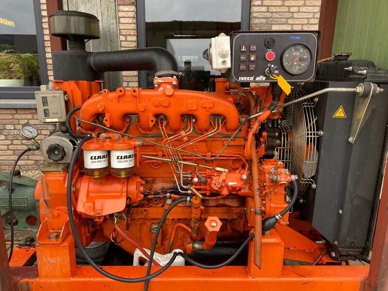 Iveco 8061 I 25.00 Waterpomp Caprari 144 m3 / h 12 Bar Mobiele Beregenings pompset - Насос для воды: фото 4 Iveco 8061 I 25.00 Waterpomp Caprari 144 m3 / h 12 Bar Mobiele Beregenings pompset - Насос для воды: фото 4