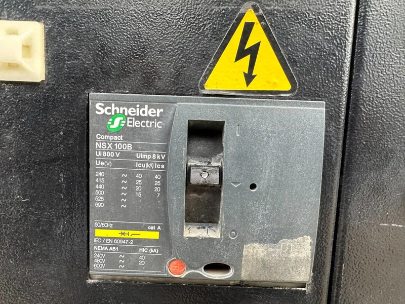 Электрогенератор Iveco FPT F32 AM1A Leroy Somer 32 kVA Silent generatorset 28 hours !: фото 14 Электрогенератор Iveco FPT F32 AM1A Leroy Somer 32 kVA Silent generatorset 28 hours !: фото 14