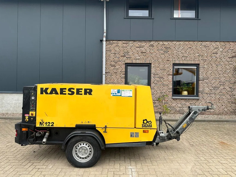 Kaeser M122 Deutz 11.1 m3 / min 10 Bar 83 kW Mobiele Diesel Compressor - Воздушный компрессор: фото 1 Kaeser M122 Deutz 11.1 m3 / min 10 Bar 83 kW Mobiele Diesel Compressor - Воздушный компрессор: фото 1