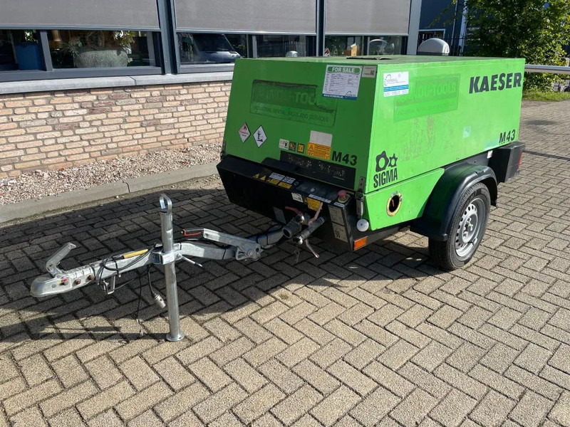 Kaeser M43 Kubota 4,2 m3 / min 7 Bar 30 kW Mobiele Silent Diesel Compressor - Воздушный компрессор: фото 2 Kaeser M43 Kubota 4,2 m3 / min 7 Bar 30 kW Mobiele Silent Diesel Compressor - Воздушный компрессор: фото 2