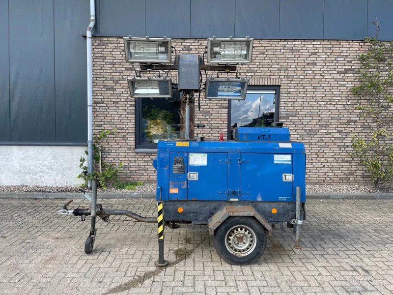 Kubota Superlight VT1 mobiele lichtmast-generator - Осветительная мачта: фото 1 Kubota Superlight VT1 mobiele lichtmast-generator - Осветительная мачта: фото 1