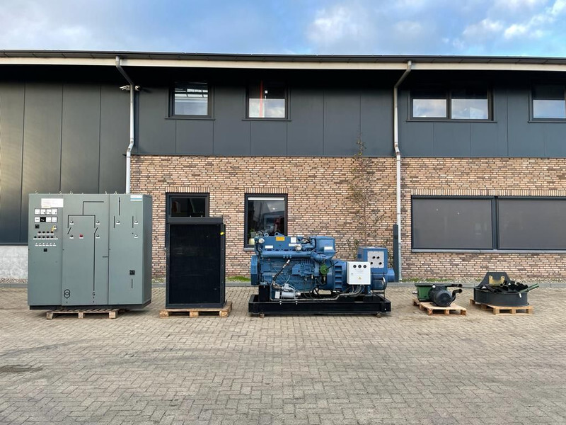 MTU Mercedes Benz 6R 183 Stamford 265 kVA generatorset as New ! - Электрогенератор: фото 2 MTU Mercedes Benz 6R 183 Stamford 265 kVA generatorset as New ! - Электрогенератор: фото 2