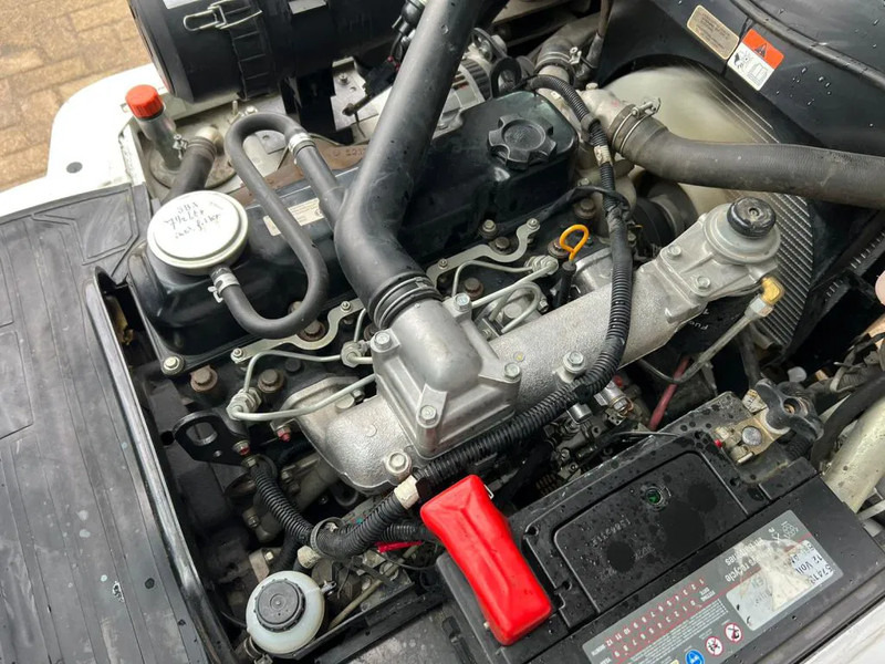 Дизельный погрузчик Nissan Uni Carriers 2.5 ton diesel Y1D2A25Q Nissan 2.5 ton Duplex Sideshift Diesel Heftruck: фото 8