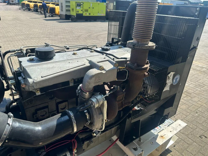 Perkins Stamford 100 kVA noodstroom generatorset - Электрогенератор: фото 5 Perkins Stamford 100 kVA noodstroom generatorset - Электрогенератор: фото 5