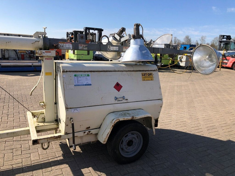 Осветительная мачта Terex Kubota Leroy Somer 7 kVA lichtmast aggregaat light tower: фото 8