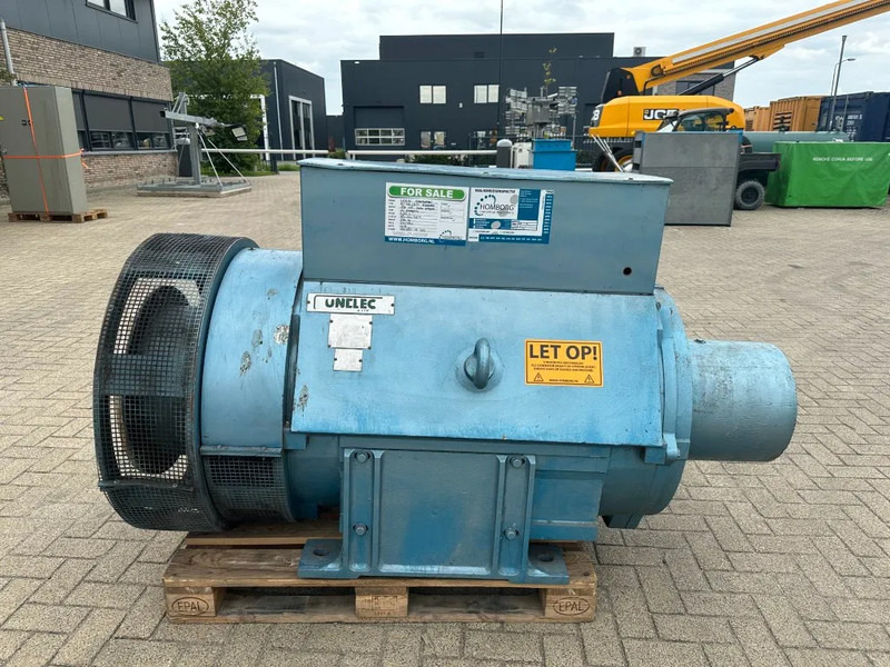 UNELEC 800 kVA generatordeel Alternator Unelec Ex Emergency Dubbel gelagerd Double Bearing - Электрогенератор: фото 2 UNELEC 800 kVA generatordeel Alternator Unelec Ex Emergency Dubbel gelagerd Double Bearing - Электрогенератор: фото 2