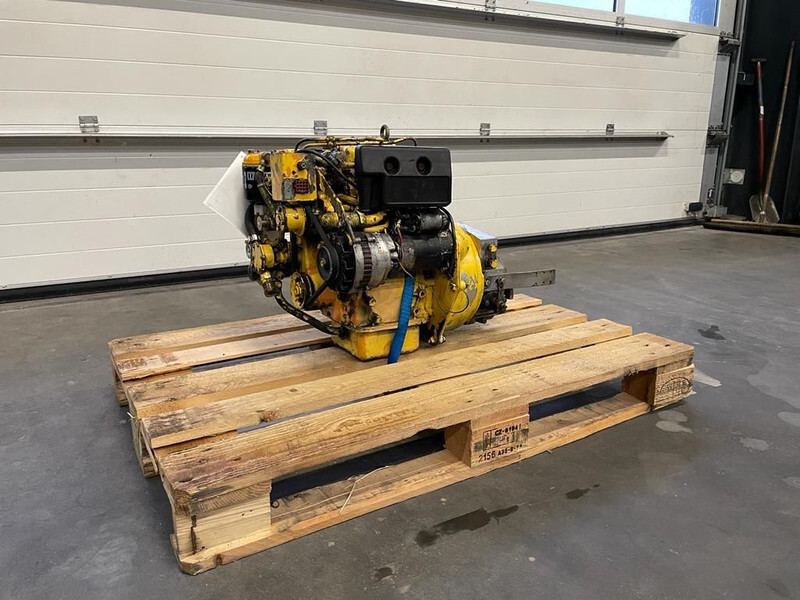 Двигатель Vetus M2 Vetus 11 PK Marine Diesel motor Twindisc Keerkoppeling: фото 6