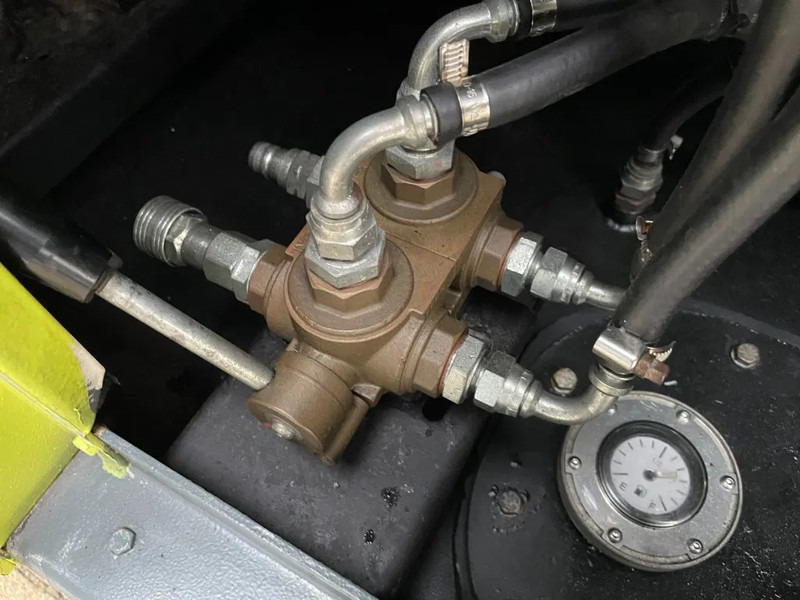 Электрогенератор Volvo Penta Bruno - Leroy Somer 275 kVA silent generatorset: фото 15