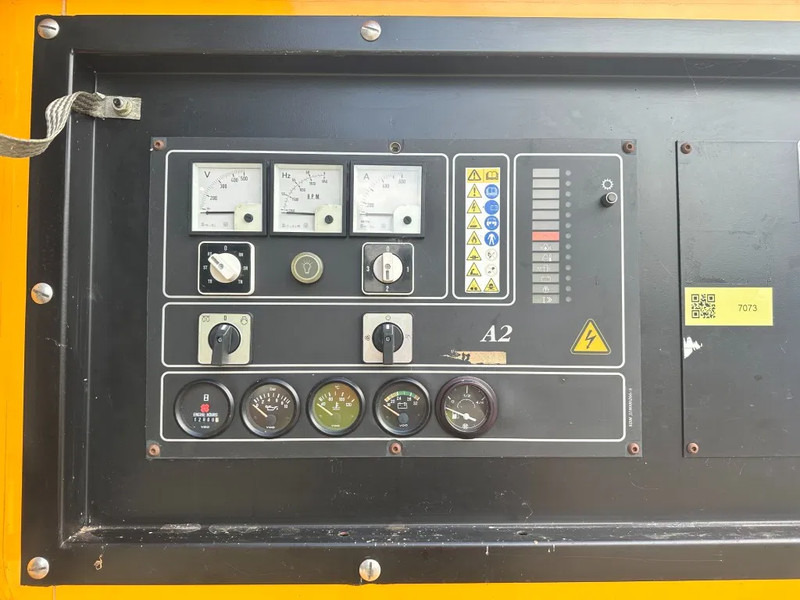 Volvo TWD 1210 G SDMO Leroy Somer 300 kVA Silent generatorset - Электрогенератор: фото 4 Volvo TWD 1210 G SDMO Leroy Somer 300 kVA Silent generatorset - Электрогенератор: фото 4