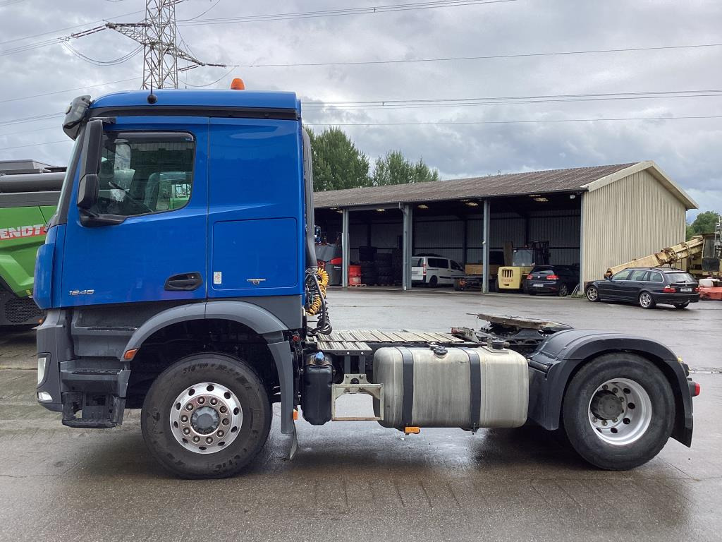 Mercedes Benz Arocs 1846 HAD 4×4 - Тягач: фото 2 Mercedes Benz Arocs 1846 HAD 4×4 - Тягач: фото 2