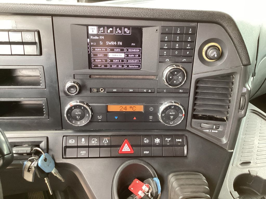 Тягач Mercedes-Benz Arocs 1846 HAD 4x4 Hydrodrive Kipphydr. Retarder: фото 12