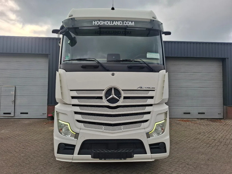 Mercedes-Benz Actros 1945 More PCS in stock - Тягач: фото 3 Mercedes-Benz Actros 1945 More PCS in stock - Тягач: фото 3