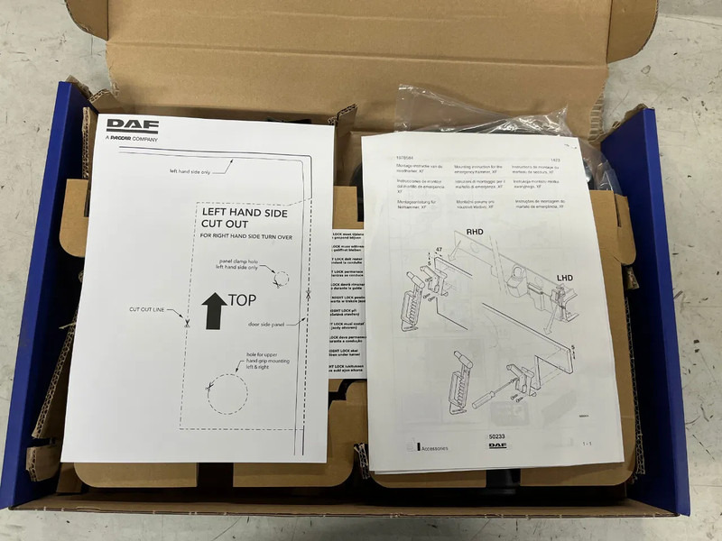 DAF Nightlock set XF106 - Дверь и запчасти для Грузовиков: фото 4 DAF Nightlock set XF106 - Дверь и запчасти для Грузовиков: фото 4