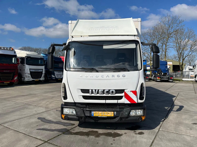 Iveco EuroCargo 75 E21 MANUAL - Грузовик с закрытым кузовом: фото 2 Iveco EuroCargo 75 E21 MANUAL - Грузовик с закрытым кузовом: фото 2