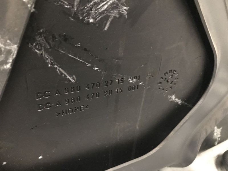 Mercedes-Benz Ad-blue tank met vlotter en steun - Бак для AdBlue для Грузовиков: фото 5 Mercedes-Benz Ad-blue tank met vlotter en steun - Бак для AdBlue для Грузовиков: фото 5