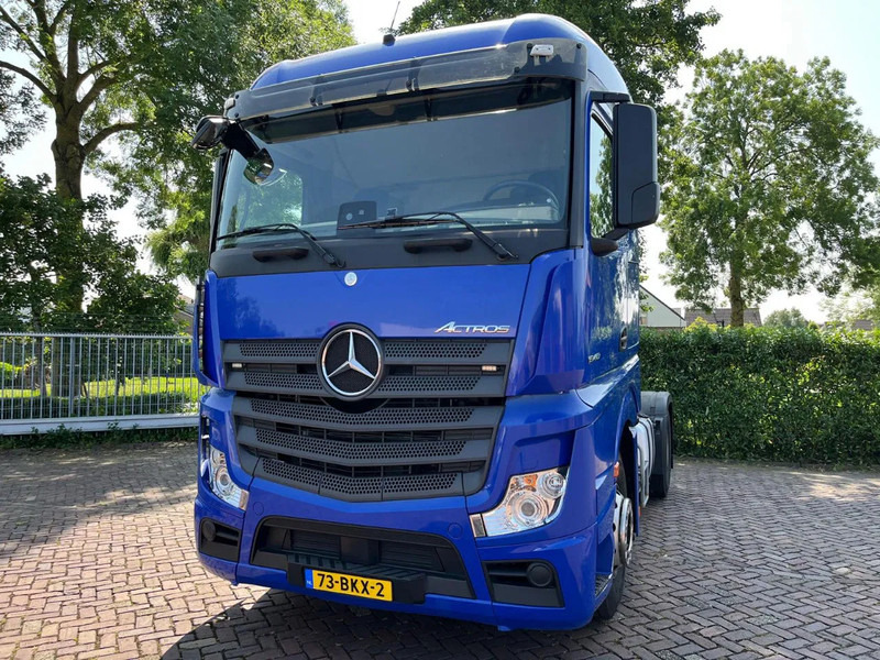 Mercedes-Benz Actros 1940 - Тягач: фото 4 Mercedes-Benz Actros 1940 - Тягач: фото 4