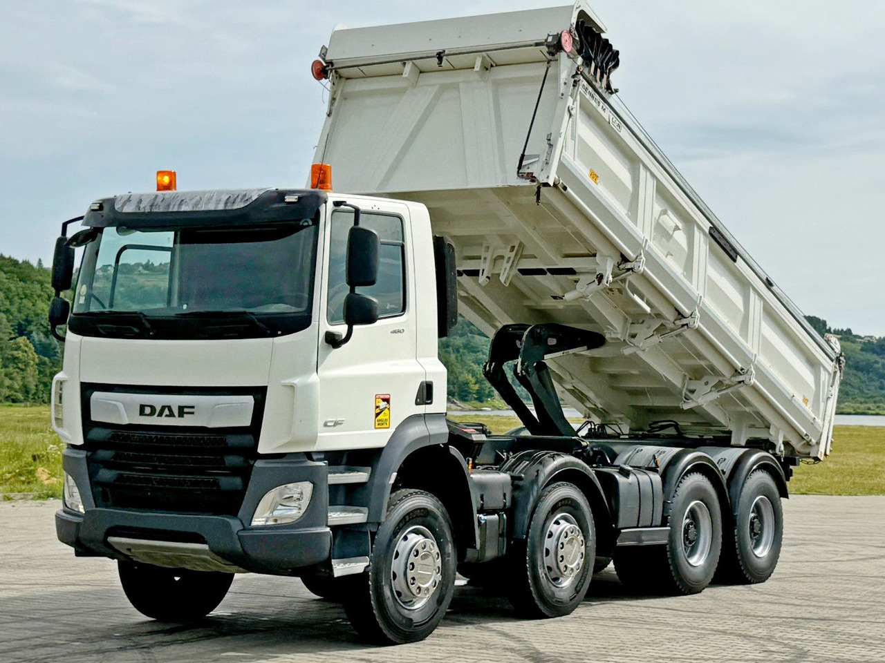 DAF CF 480 * Kipper 6,00 m + BORDMATIC/ 8x4 * TOP - Самосвал, Автоманипулятор: фото 5 DAF CF 480 * Kipper 6,00 m + BORDMATIC/ 8x4 * TOP - Самосвал, Автоманипулятор: фото 5