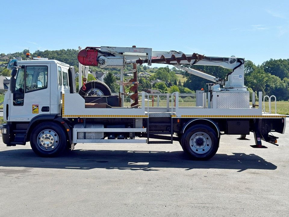 Грузовик, Автоманипулятор Iveco Eurocargo 120E22 * Bohrgerät auf LKW + FUNK *TOP: фото 6