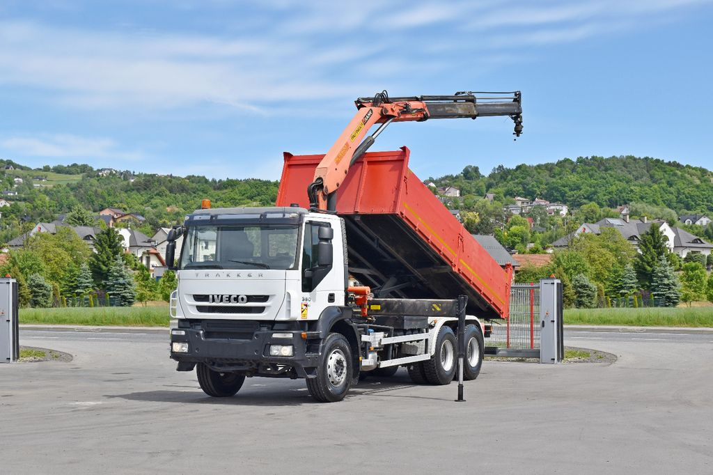 Iveco TRAKKER 360 * Kipper 5,60m* KRAN /FUNK * 6x4 Iveco TRAKKER 360 * Kipper 5,60m* KRAN /FUNK * 6x4 - Автоманипулятор, Самосвал: фото 2 Iveco TRAKKER 360 * Kipper 5,60m* KRAN /FUNK * 6x4 Iveco TRAKKER 360 * Kipper 5,60m* KRAN /FUNK * 6x4 - Автоманипулятор, Самосвал: фото 2