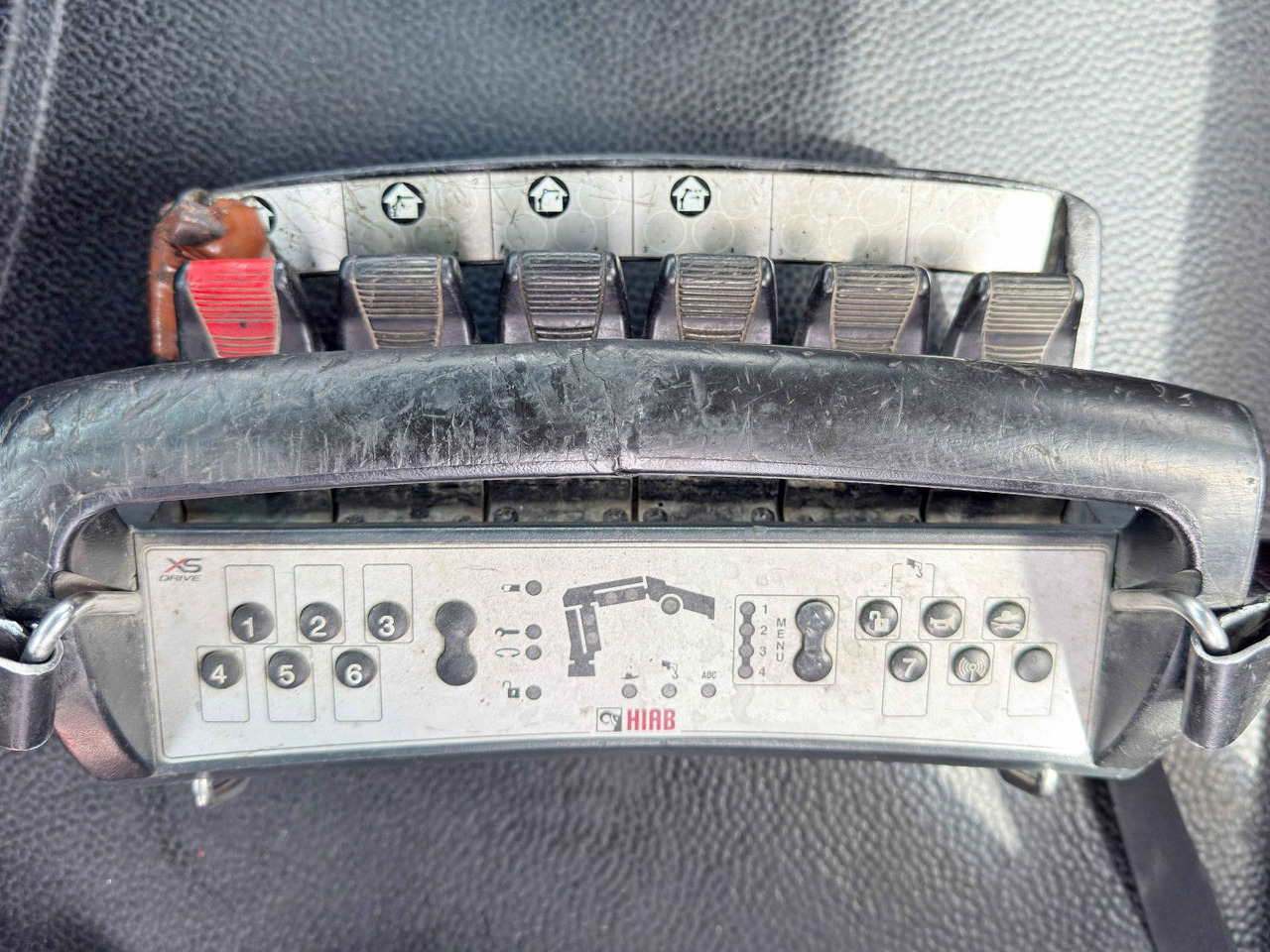 Автоманипулятор Mercedes-Benz ACTROS 2636*HIAB 122 BS-2 HIDUO + FUNK/6x4 * TOP: фото 11 Автоманипулятор Mercedes-Benz ACTROS 2636*HIAB 122 BS-2 HIDUO + FUNK/6x4 * TOP: фото 11