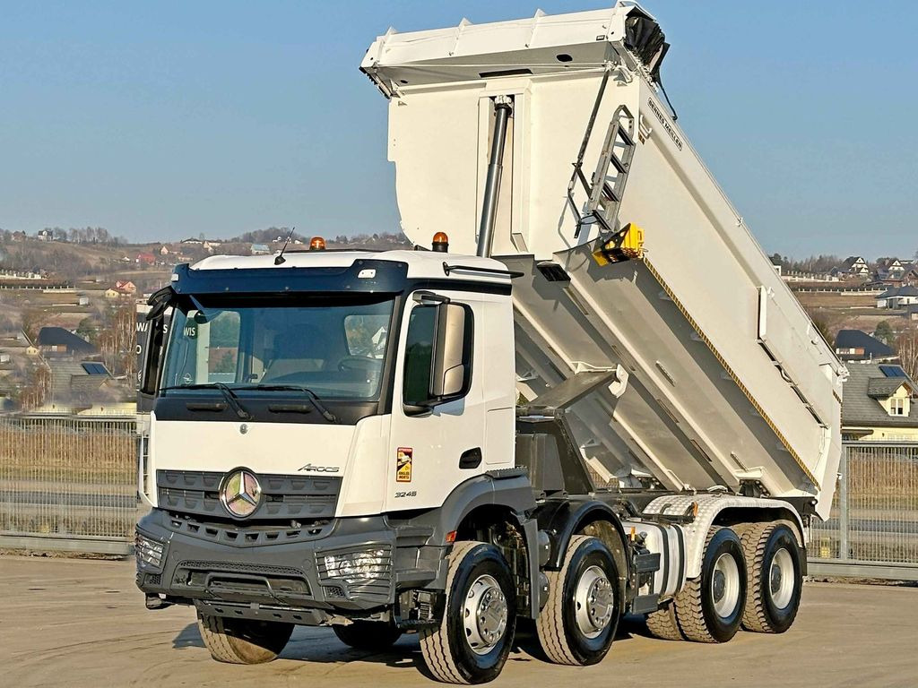 Mercedes-Benz AROCS 3246* KIPPER / 8x4 * TOPZUSTAND - Самосвал: фото 4 Mercedes-Benz AROCS 3246* KIPPER / 8x4 * TOPZUSTAND - Самосвал: фото 4