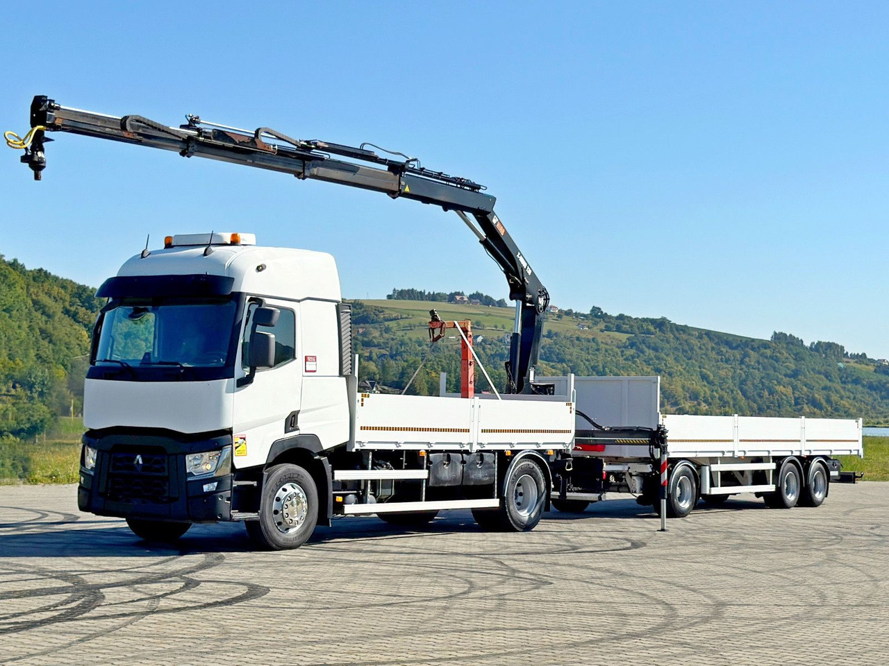 Renault C 440* HIAB X-HIDUO 138 B-3 + FUNK + Anhänger - Автоманипулятор: фото 2 Renault C 440* HIAB X-HIDUO 138 B-3 + FUNK + Anhänger - Автоманипулятор: фото 2