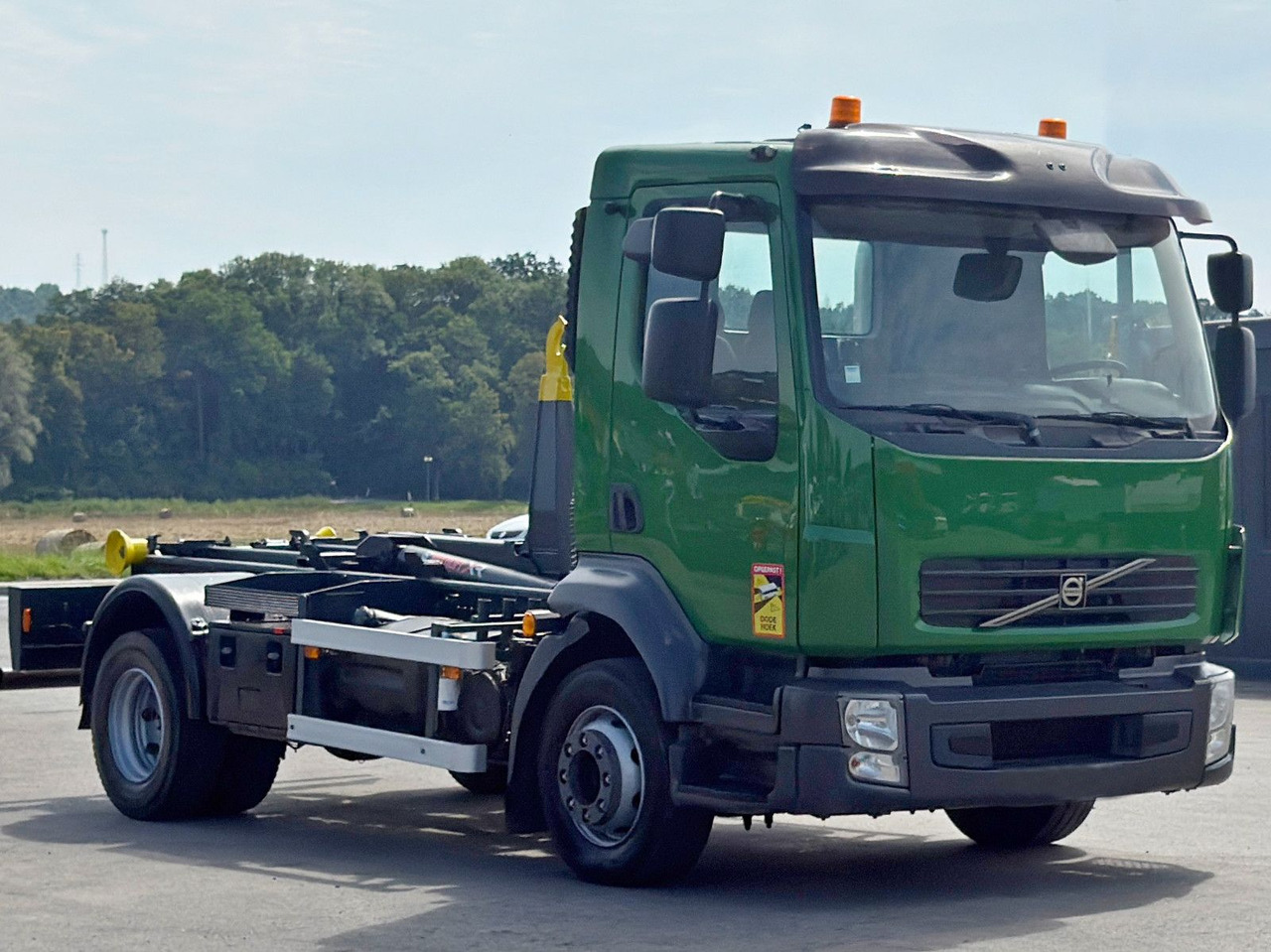 Volvo FL 280 * Abrollkipper * TOPZUSTAND - Крюковой мультилифт: фото 4 Volvo FL 280 * Abrollkipper * TOPZUSTAND - Крюковой мультилифт: фото 4