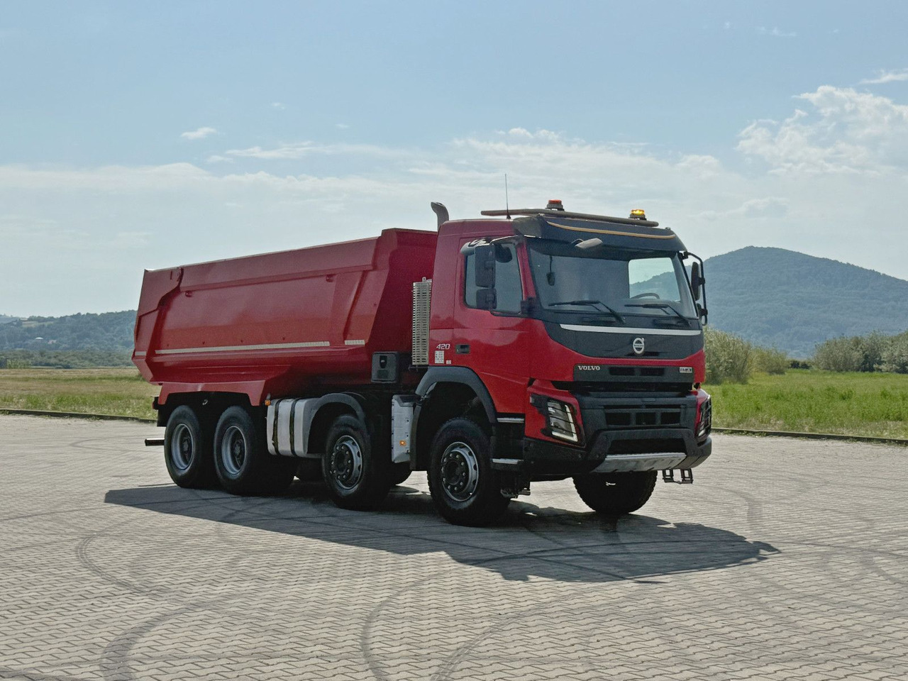 Volvo FMX 420 Kipper * TOPZUSTAND / 8x4 ! - Самосвал: фото 2 Volvo FMX 420 Kipper * TOPZUSTAND / 8x4 ! - Самосвал: фото 2