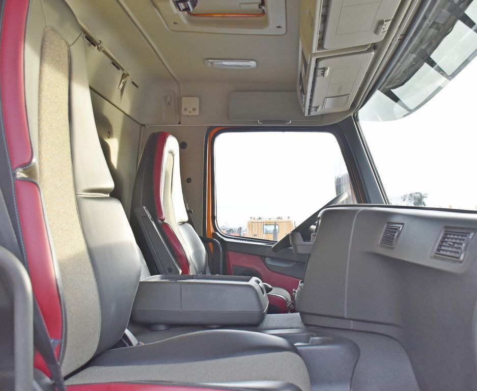 Volvo FMX 460 Kipper * TOPZUSTAND / 8x4 !  в лизинг Volvo FMX 460 Kipper * TOPZUSTAND / 8x4 !: фото 11