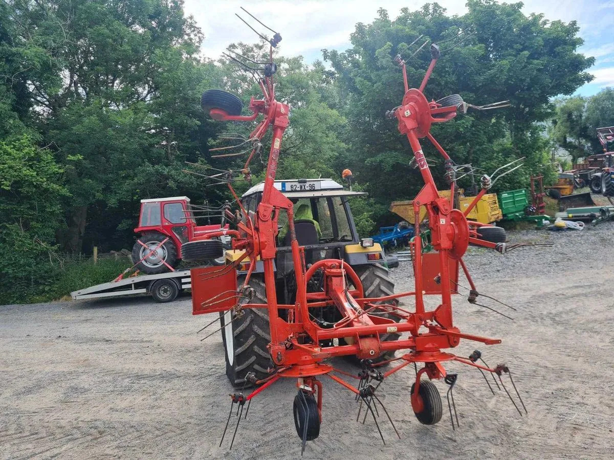 Sip Spider 680 Tedder - Сеноворошилка: фото 2 Sip Spider 680 Tedder - Сеноворошилка: фото 2