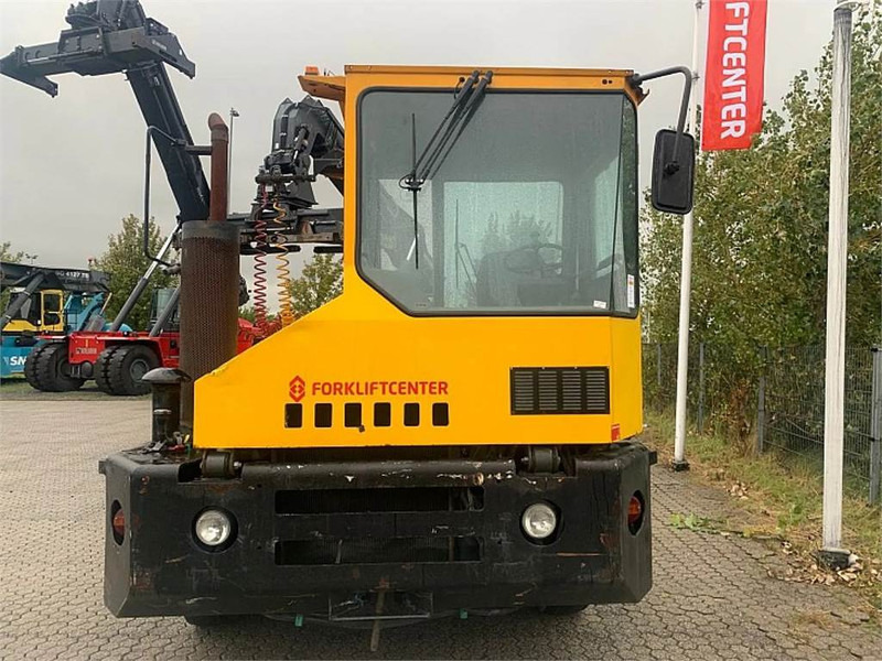 Sisu TRX182A4L2C18 - Терминальный тягач: фото 4 Sisu TRX182A4L2C18 - Терминальный тягач: фото 4