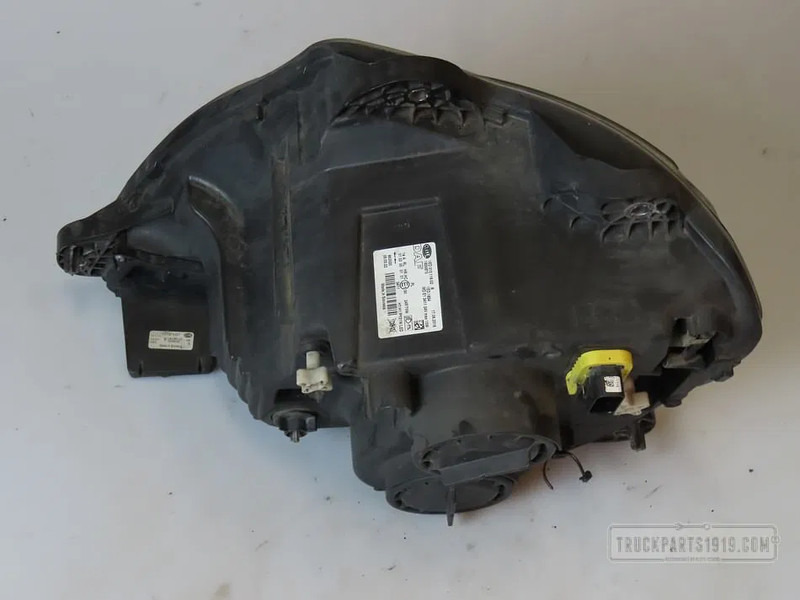 DAF 1835875 Koplamp Re. DAF - Передняя фара для Грузовиков: фото 2 DAF 1835875 Koplamp Re. DAF - Передняя фара для Грузовиков: фото 2