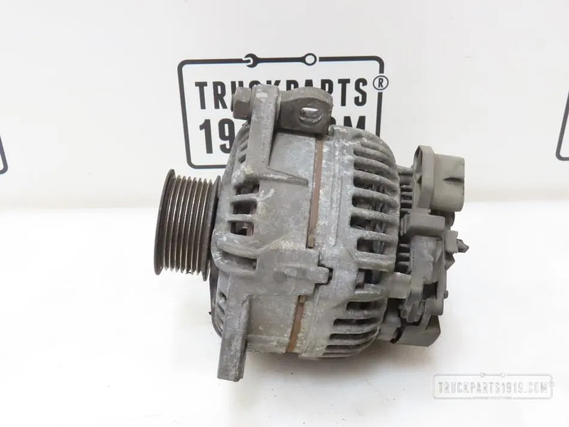 MAN 51.26101-7270 Dynamo 110A - Генератор для Грузовиков: фото 1 MAN 51.26101-7270 Dynamo 110A - Генератор для Грузовиков: фото 1