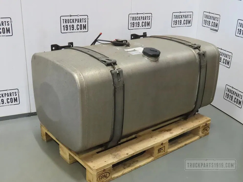 MAN 81.12201-5969 Brandstoftank + steunen 480L - Топливный бак для Грузовиков: фото 1 MAN 81.12201-5969 Brandstoftank + steunen 480L - Топливный бак для Грузовиков: фото 1