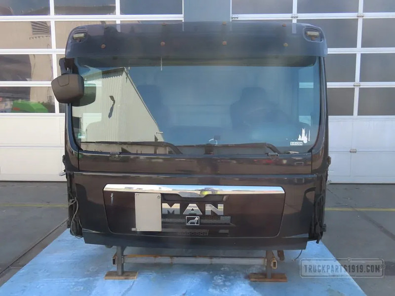 MAN 81.60000.7786 | Cabine TGL F99L10 - Кабина и интерьер для Грузовиков: фото 1 MAN 81.60000.7786 | Cabine TGL F99L10 - Кабина и интерьер для Грузовиков: фото 1
