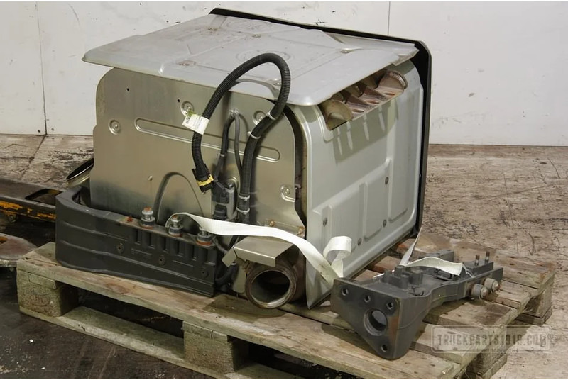 Renault Exhaust System Katalysator RENAULT - Катализатор для Грузовиков: фото 2 Renault Exhaust System Katalysator RENAULT - Катализатор для Грузовиков: фото 2