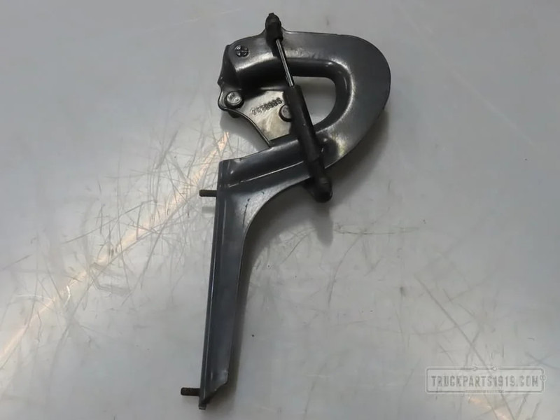 Scania 2650885 Scharnier grille Re. NG - Бампер для Грузовиков: фото 1 Scania 2650885 Scharnier grille Re. NG - Бампер для Грузовиков: фото 1