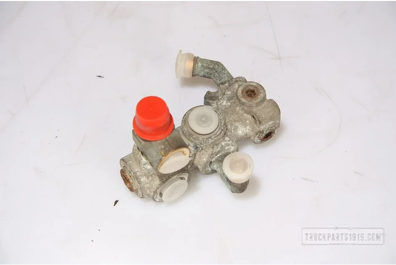 Scania Compressed Air System Scania Verdeelstuk - Клапан для Грузовиков: фото 1 Scania Compressed Air System Scania Verdeelstuk - Клапан для Грузовиков: фото 1